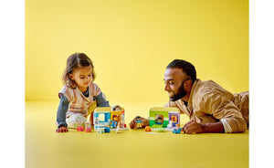 10992 | LEGO® DUPLO® Life at the Day-Care Center