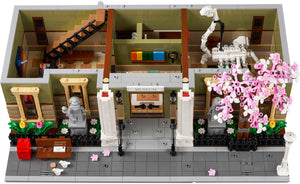 10326 | LEGO® ICONS™ Natural History Museum