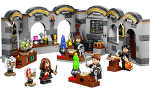 76431 | LEGO® Harry Potter™ Hogwarts™ Castle: Potions Class