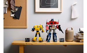 10338 | LEGO® ICONS™ Transformers Bumblebee