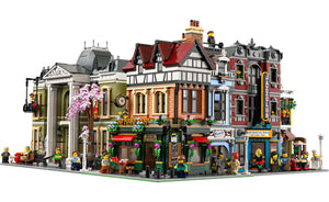 10350 | LEGO® ICONS™ Tudor Corner