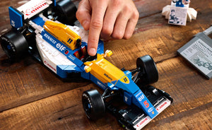 10353 | LEGO® ICONS™ Williams Racing FW14B & Nigel Mansell