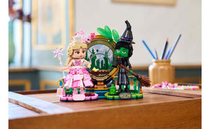 75682 | LEGO® Wicked Elphaba & Glinda Figures