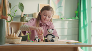 31165 | LEGO® Creator 3-in-1 Wild Animals: Panda Family