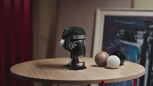 75415 | LEGO® Star Wars™ Kylo Ren™ Helmet