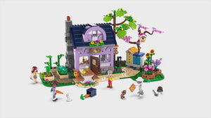 42669 | LEGO® Friends Beekeepers' House and Flower Garden