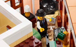 10297 | LEGO® ICONS™ Boutique Hotel